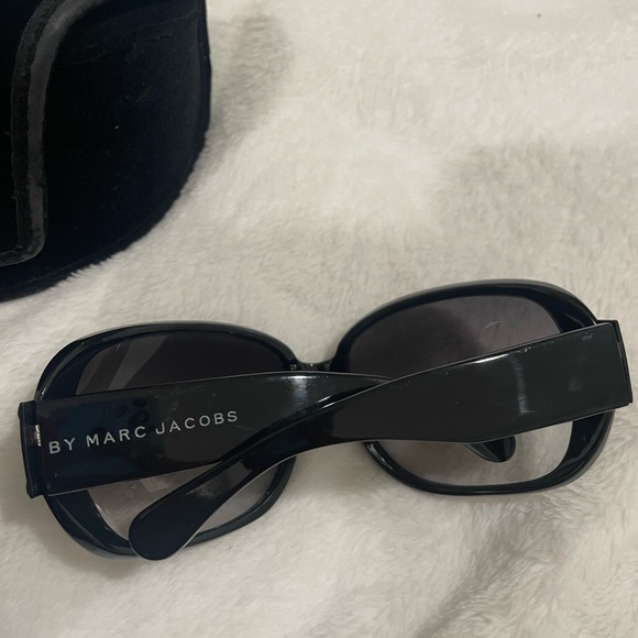 MARC JACOBS SUNGLASSES main image 9